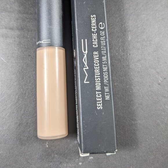 MAC Select Moisturecover NW15 Concealer - Picture 2 of 2